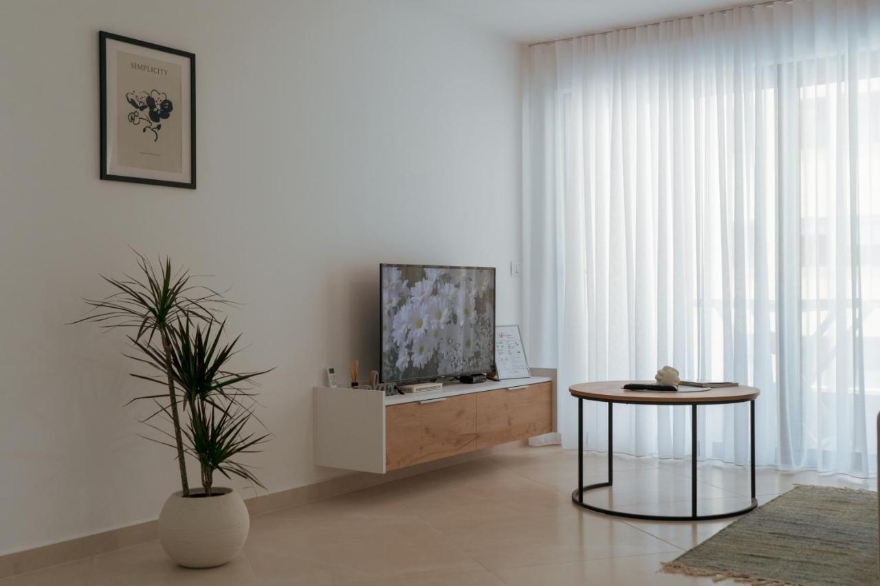 סרנדה Sea Apartments 123 מראה חיצוני תמונה