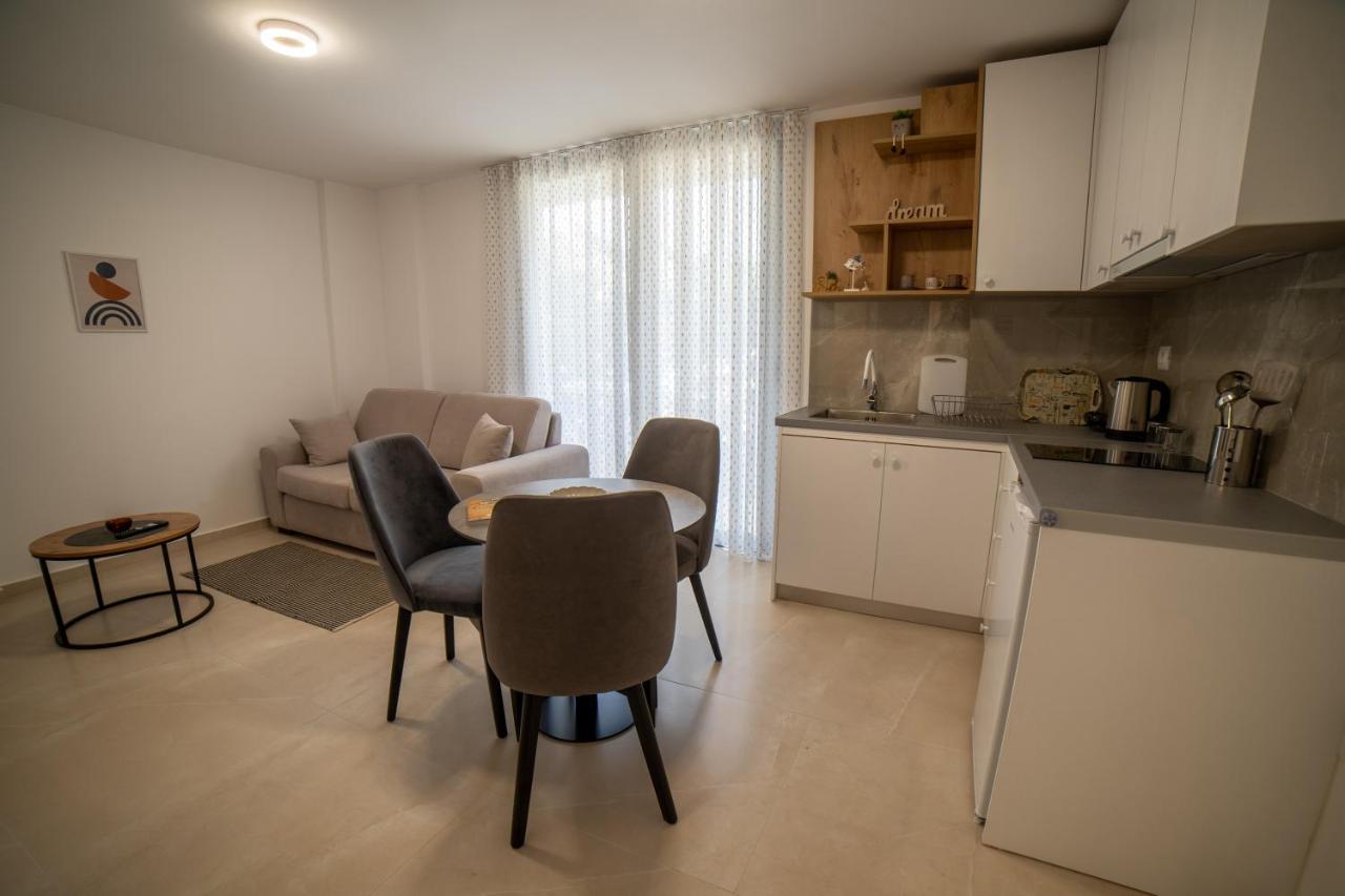 סרנדה Sea Apartments 123 מראה חיצוני תמונה