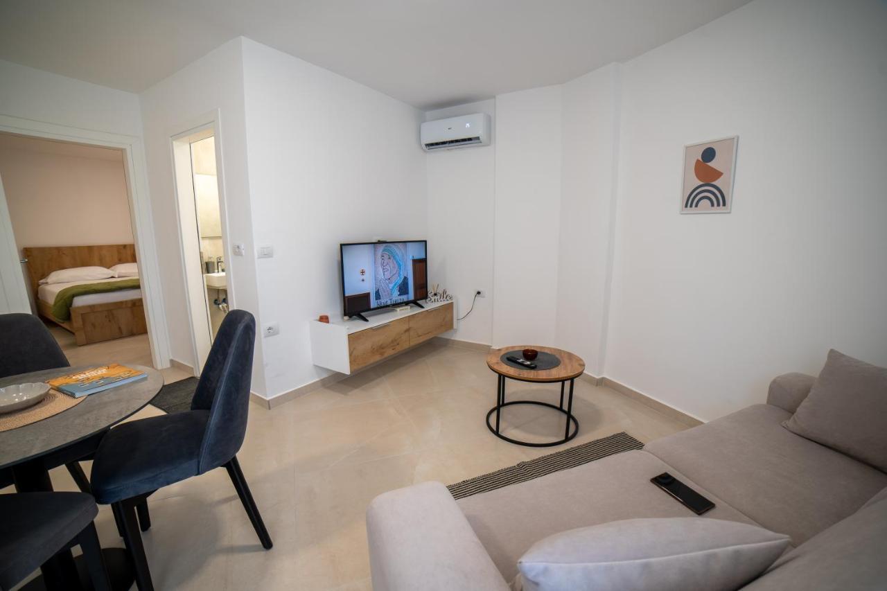 סרנדה Sea Apartments 123 מראה חיצוני תמונה