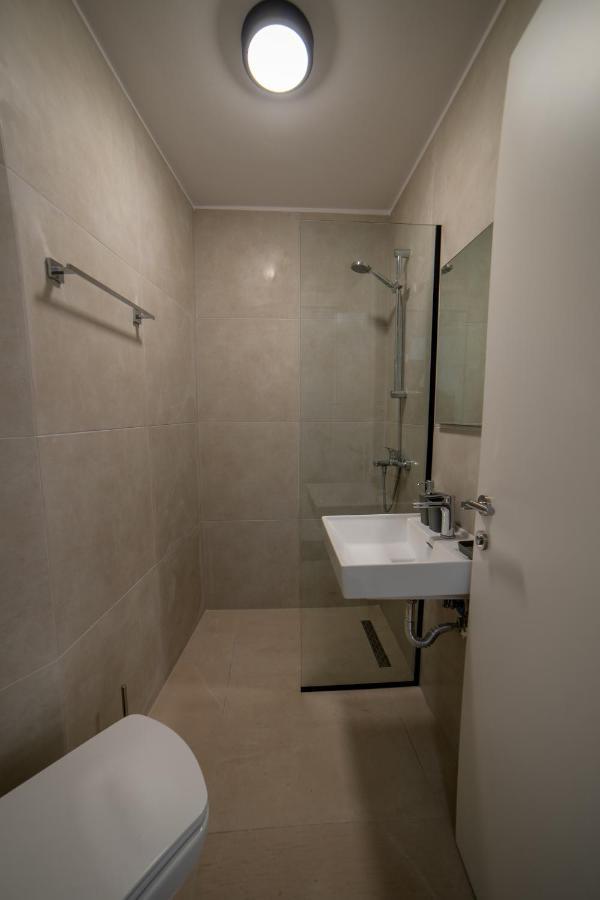 סרנדה Sea Apartments 123 מראה חיצוני תמונה