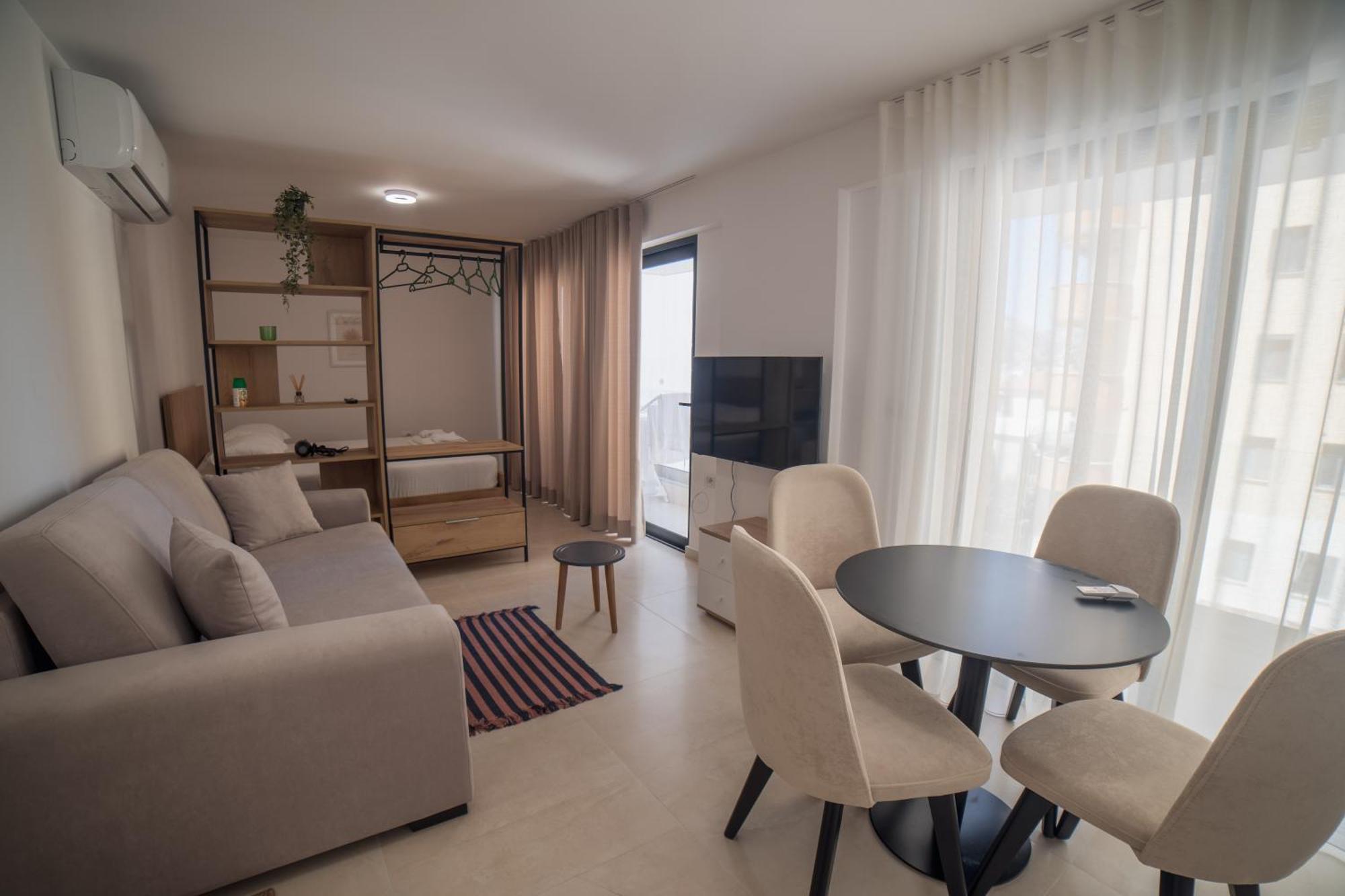 סרנדה Sea Apartments 123 מראה חיצוני תמונה