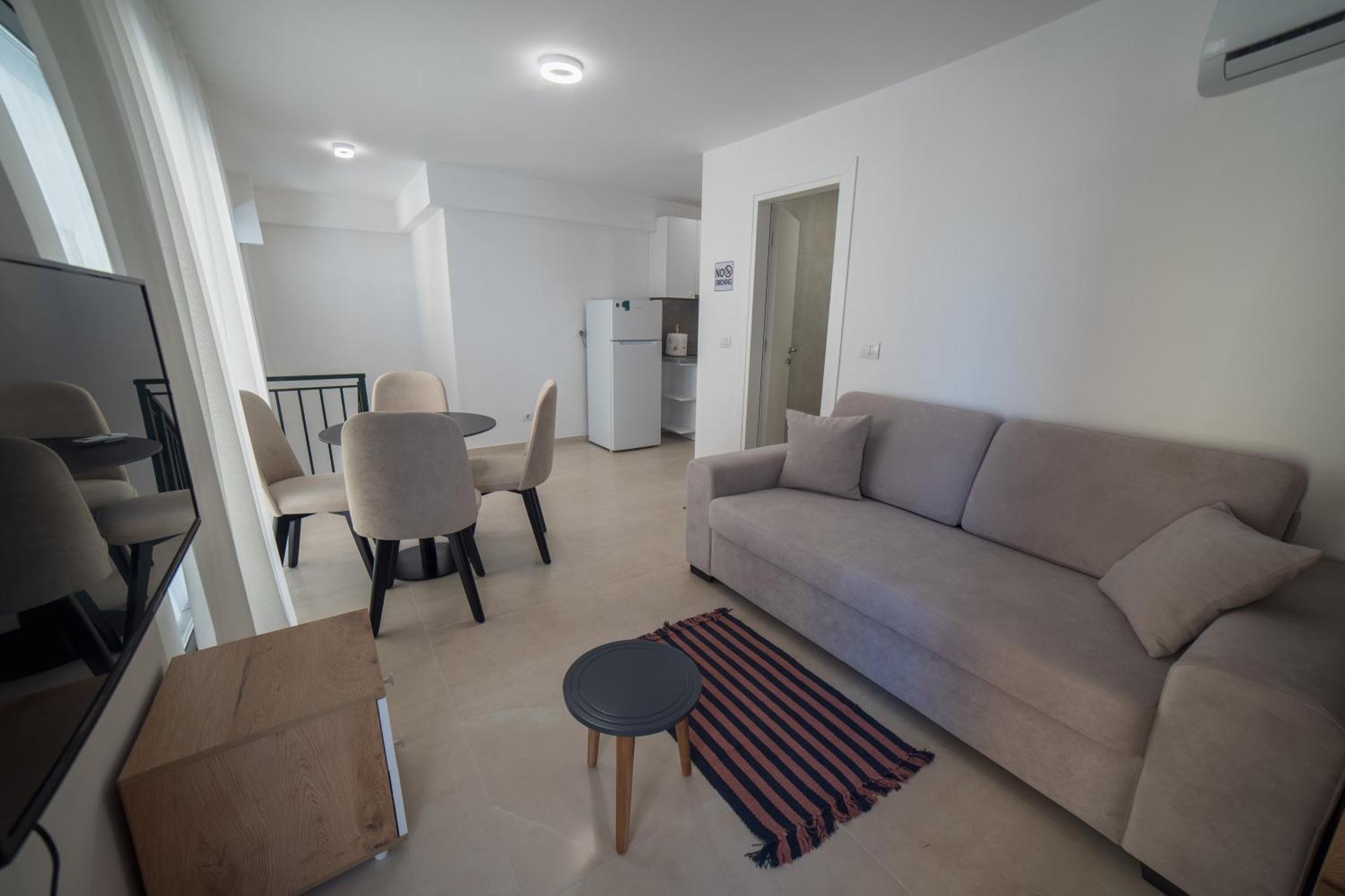 סרנדה Sea Apartments 123 מראה חיצוני תמונה